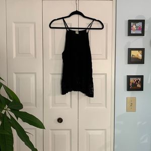Crop Halter Tank 🆓 w/ purchase